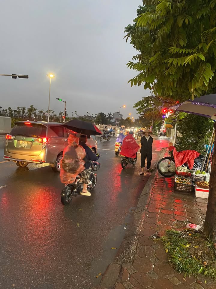 Nhà 2 tầng Trâu Quỳ 68m² giá 6.8 tỷ - Dọn về ở ngay!