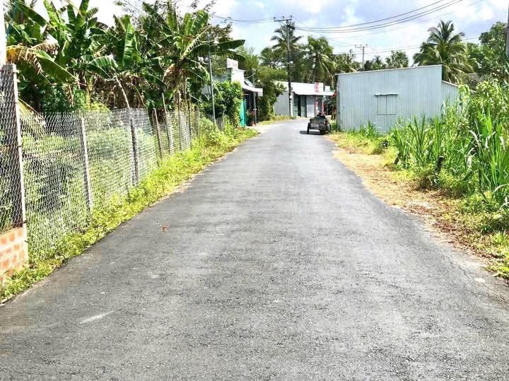 Đất nền mặt tiền đường Nguyễn Viết Xuân, Cần Thơ 65m² - Giá chỉ 550 triệu!