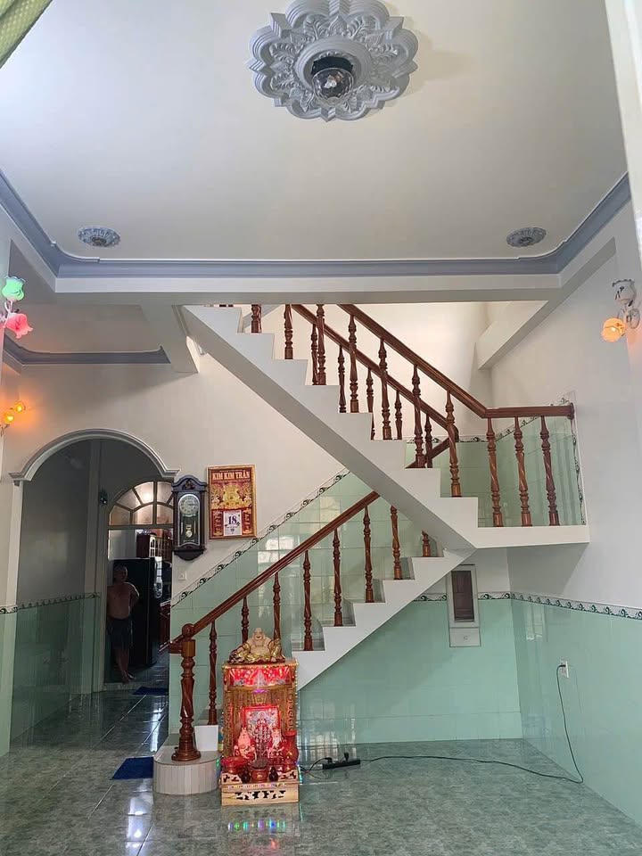 Nhà 1 trệt 1 lầu mặt tiền Đào Duy Anh, Phan Thiết - Diện tích 100m², giá 3.7 tỷ - Đầu tư sinh lời!