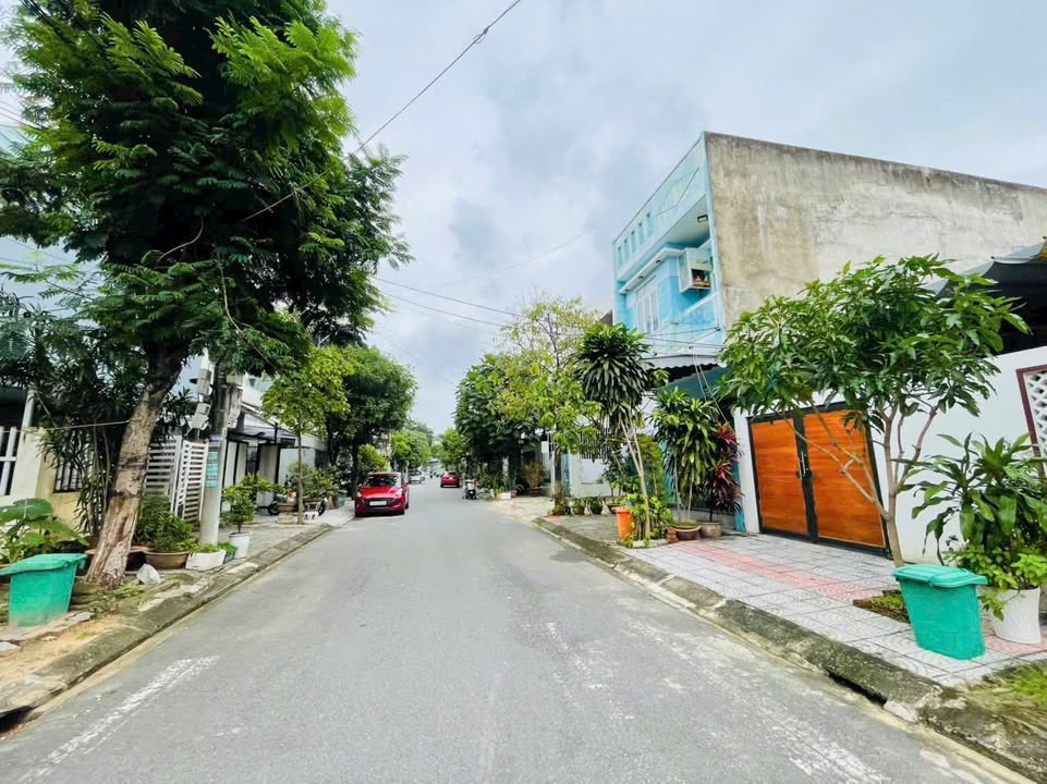 Lô đất 100m² đường Lê Cao Lãng, Hòa Thọ Đông, Cẩm Lệ, Đà Nẵng - Giá chỉ 4 tỷ, thương lượng!