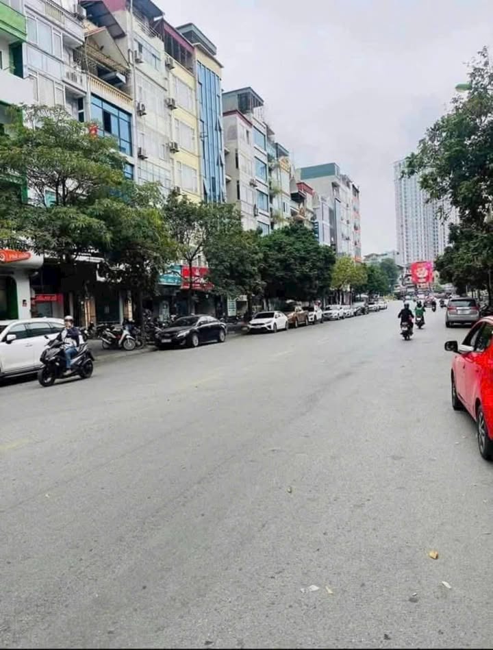 Bán tòa nhà phố Vũ Phạm Hàm, Cầu Giấy 80m² giá 41 tỷ - Vị trí đắc địa, kinh doanh sầm uất!