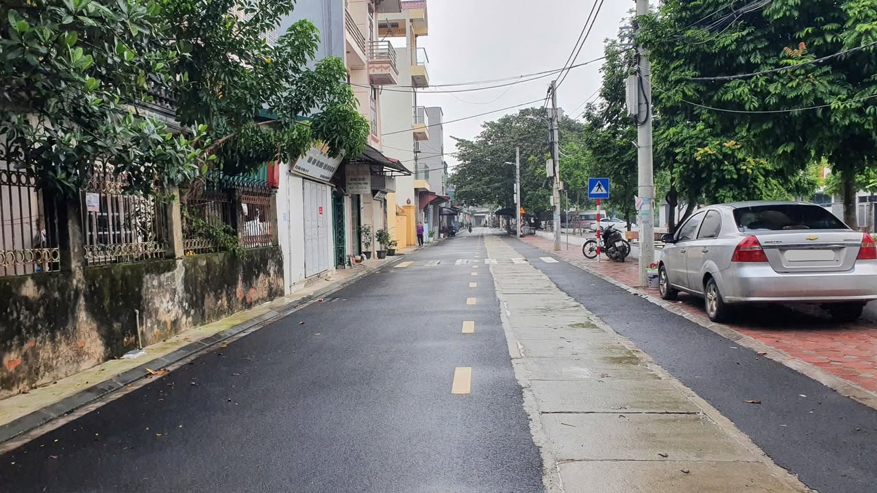 Đất nền Yên Thường, Gia Lâm 50m² giá 5.x tỷ - Ô tô tránh nhau, gần chợ