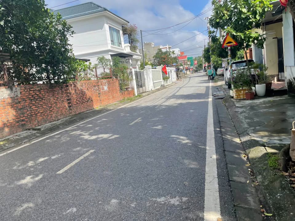 Lô đất mặt đường Cam Lộ 76m² giá 3,6 tỷ - Kinh doanh đắc địa!