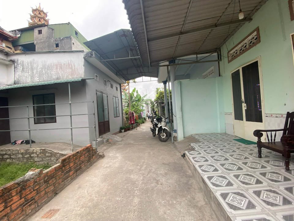 Đất nền 50m² giá 400 triệu - Sổ đỏ chính chủ, vị trí trung tâm Tân An