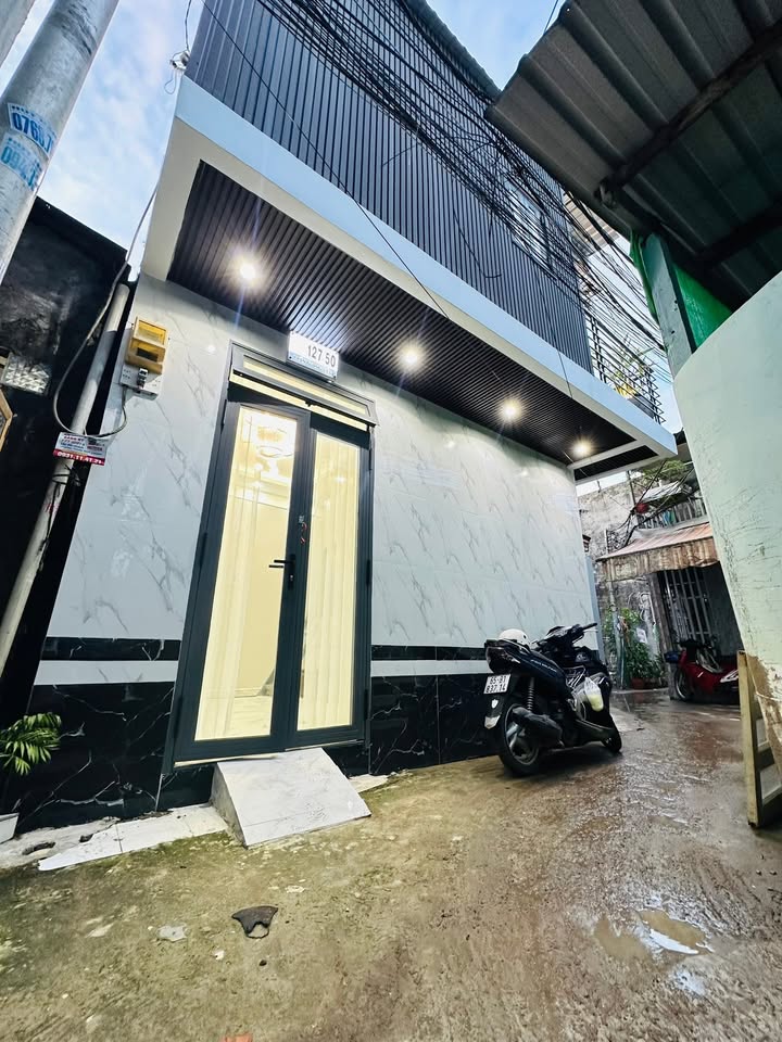 Nhà bán hẻm 127 đường Thái Thị Nhạn, Cần Thơ - 16.4m² giá 950 triệu, sẵn sàng vào ở!