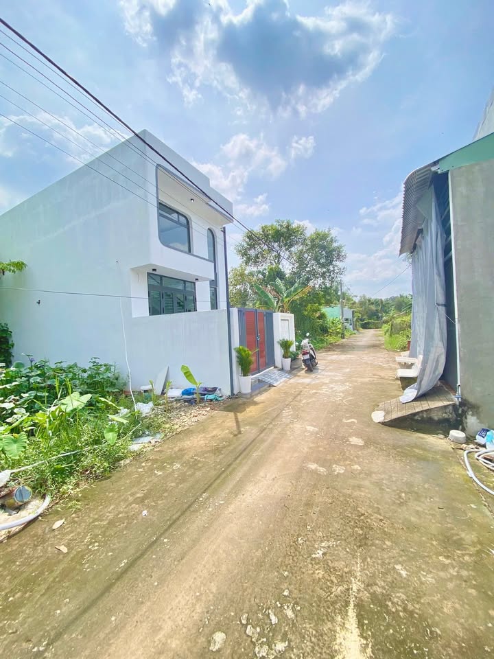 Nhà trệt lửng mới 100% tại hẻm Tô Vĩnh Diện - 73,5m² - Tặng nội thất cao cấp!