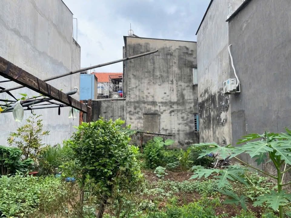 Đất thổ cư đường Số 7, Bà Điểm 108m² giá 3.7 tỷ - Gần chợ Tân Mỹ!