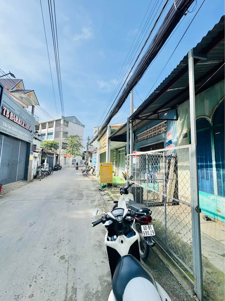 Mặt Tiền Kinh Doanh Tại Phường Tân Mai, 137m² Giá 5.5 Tỷ - Đầu Tư Sinh Lời!