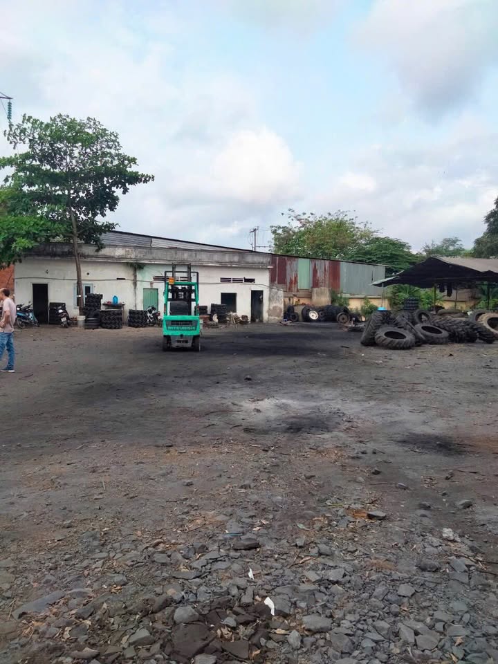 Kho xưởng mặt tiền Quốc lộ 1A, Mỹ Yên, Bến Lức 2000m² giá 60 tỷ - Bán gấp trong tháng 12!