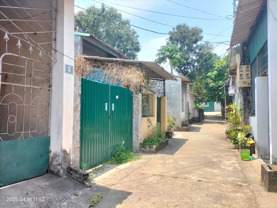 Đất Tân Hòa Hòa Bình 61m² giá 800 triệu - Mặt tiền rộng gần trường nội trú