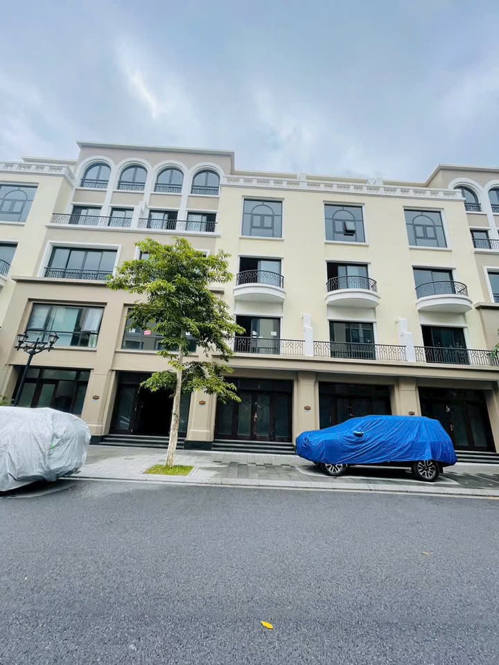 Townhouse Cọ Xanh 6, Văn Giang 75m² giá 12.8 tỷ - Vị trí đắc địa gần vành đai 3,5!