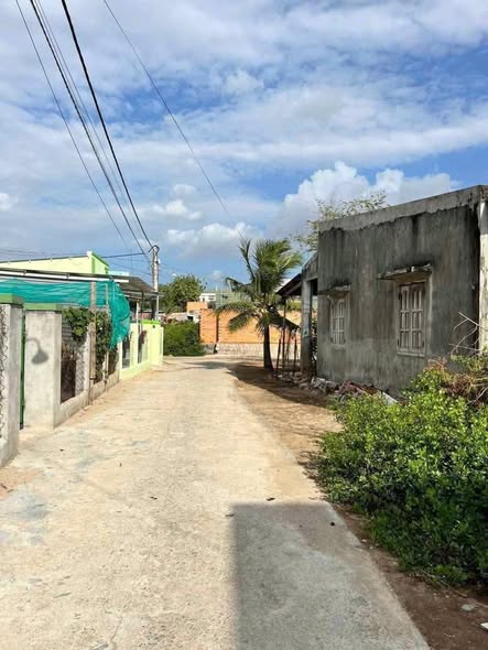 Đất nền Ninh Phước 106m² giá 650 triệu - Đường ô tô bê tông thuận lợi!