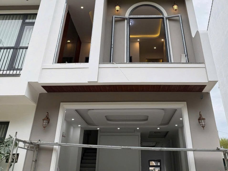 Nhà bán đường An Sơn, phường Xuân Hương, Đà Lạt 75m² - Thiết kế hiện đại, thang máy