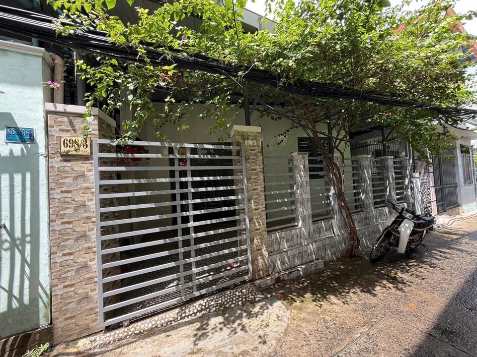 Nhà 3 tầng kiệt ô tô Trần Cao Vân, Đà Nẵng 122m² giá 6.4 tỷ - Cơ hội đầu tư sinh lời!