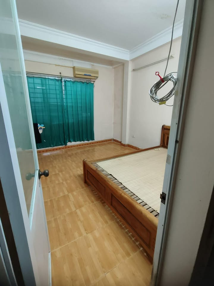 Phòng trọ cho nữ thuê tại Bùi Ngọc Dương 18m² - Giờ giấc tự do!