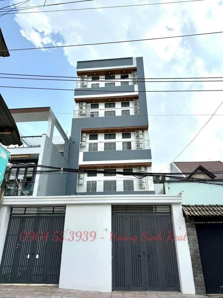 Tòa CHDV Lê Văn Việt, Thủ Đức 370m² - Đầu tư sinh lời ngay!