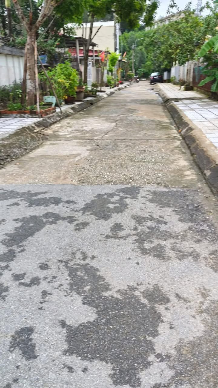 Đất nền Tái định cư Bình Đông, Bình Sơn 200m² giá 1.1 tỷ - Cơ hội đầu tư hấp dẫn!