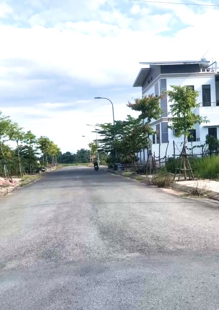 Lô biệt thự TTHC Tịnh Hà 150m² giá 1.3 tỷ - Hướng Tây thuận lợi