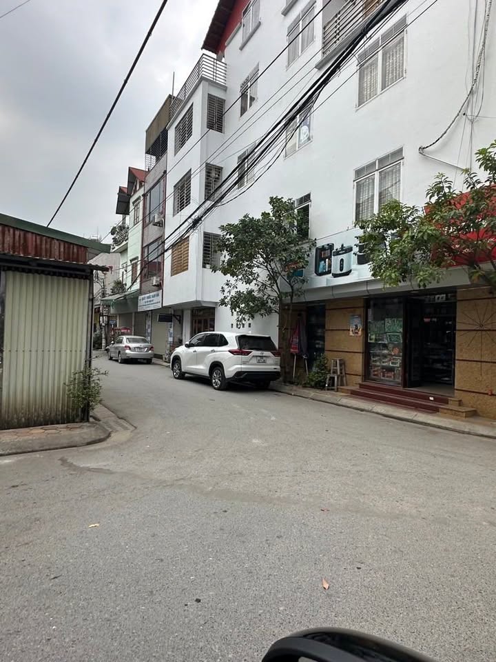 Nhà 3 tầng Vĩnh Ngọc, Đông Anh 62m² - Vị trí đẹp, Sẵn sàng vào ở!