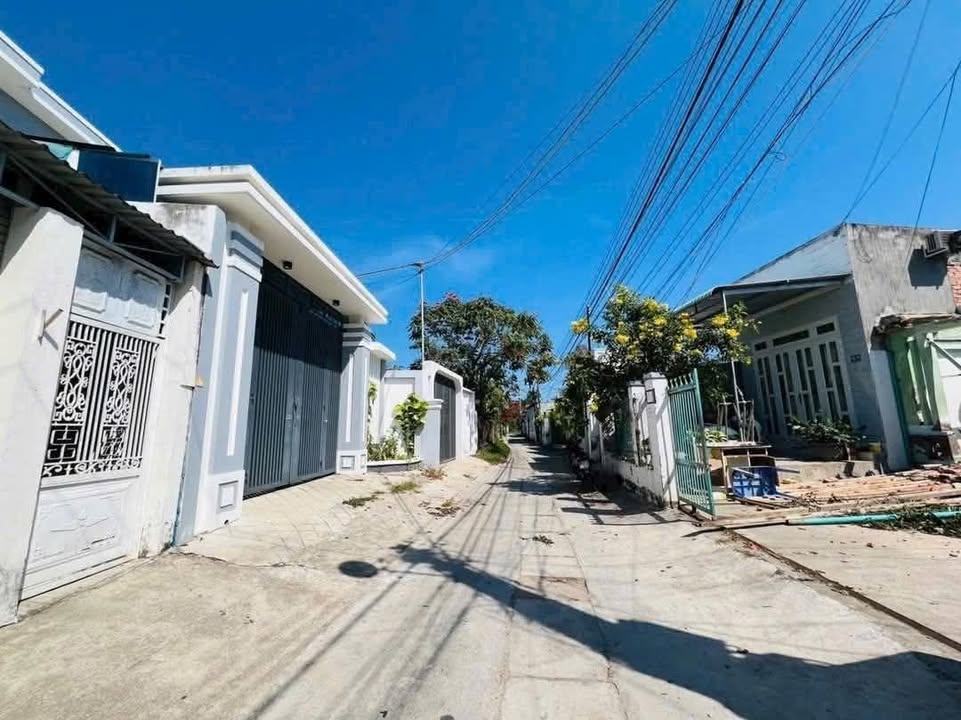 Đất thổ cư 99m² Phú Trinh giá 1.65 tỷ - Vị trí đẹp, ô tô vào tận nơi!