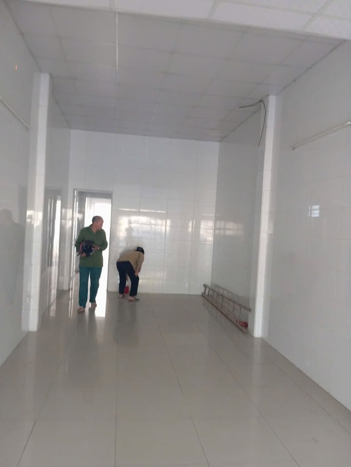 Cho thuê mặt bằng 100m² Phú Diễn giá 12,5 triệu - Kinh doanh thuận lợi!