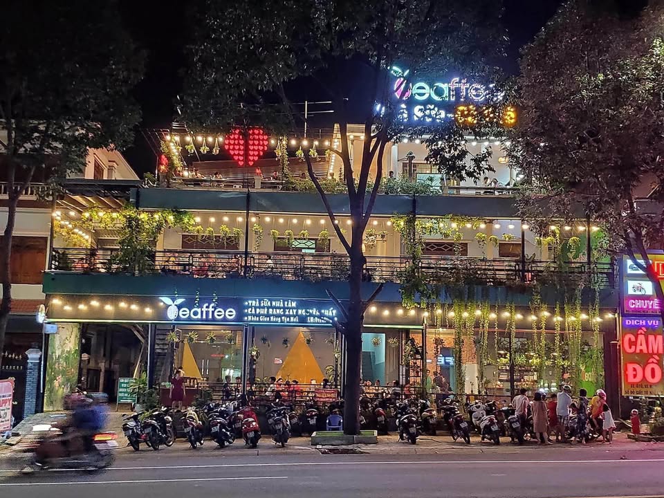 Mặt bằng kinh doanh Lô Góc 3 Mặt tiền Hoàng Ngọc Phách, Đống Đa - Diện tích 80m² giá 65 triệu - Địa điểm lý tưởng cho mọi mô hình