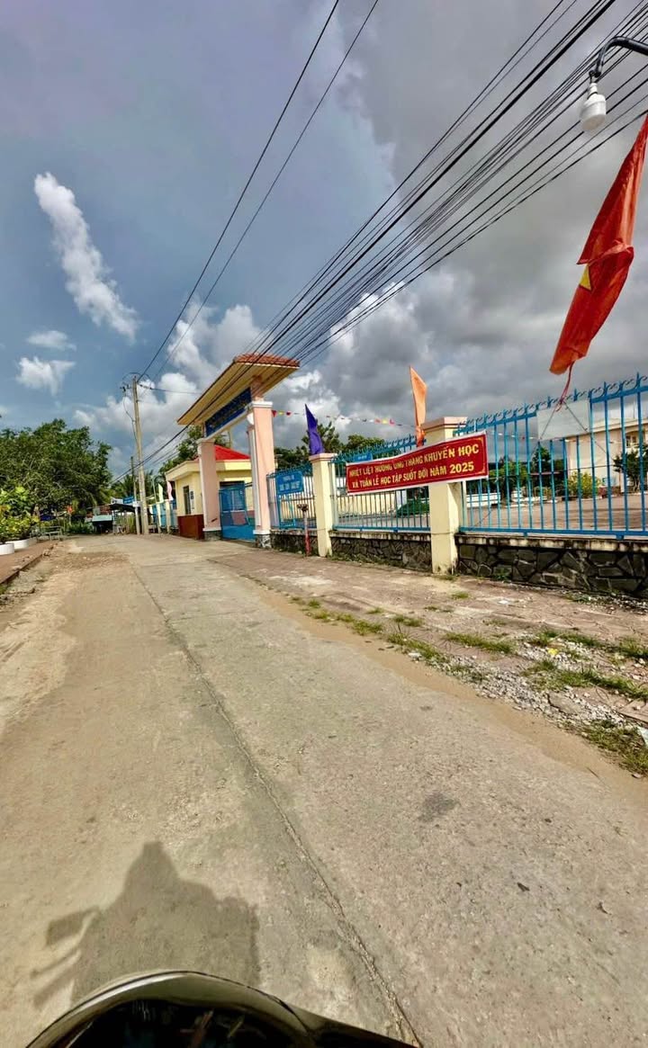 Đất nền Đông Thuận Thới Lai 94m² giá chỉ 220 triệu - Sổ hồng chính chủ!