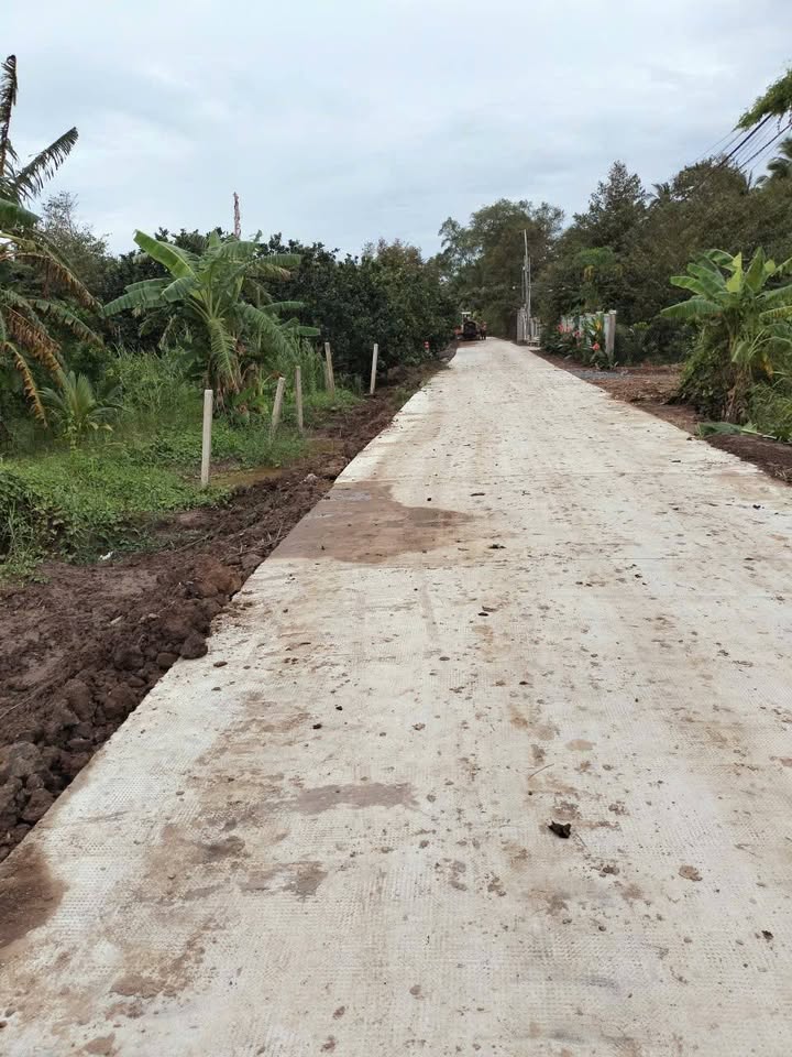 Đất nền Tiên Thủy 1400m² giá 2.3 tỷ - Cơ hội đầu tư sinh lời!