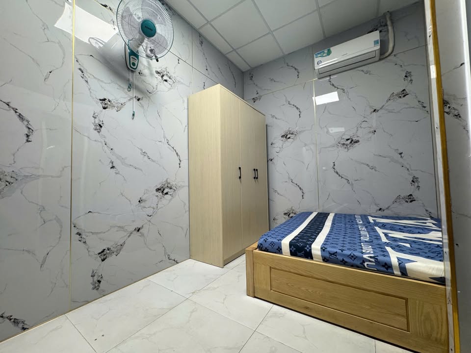Phòng trọ 30m² tại đường Phú Châu, Thủ Đức - Full nội thất, chỉ 3 triệu!