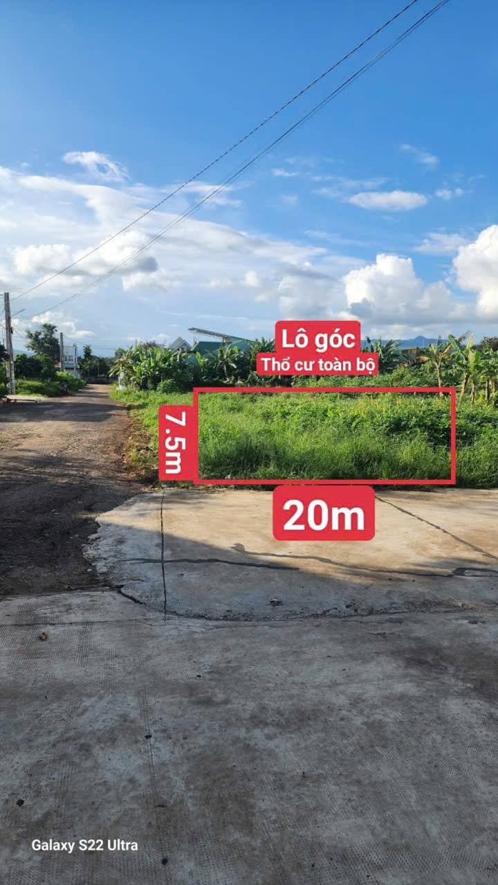 Đất nền lô góc Yên Thế 142m² giá 1.4 tỷ - Vị trí đắc địa, tiện ích đầy đủ!