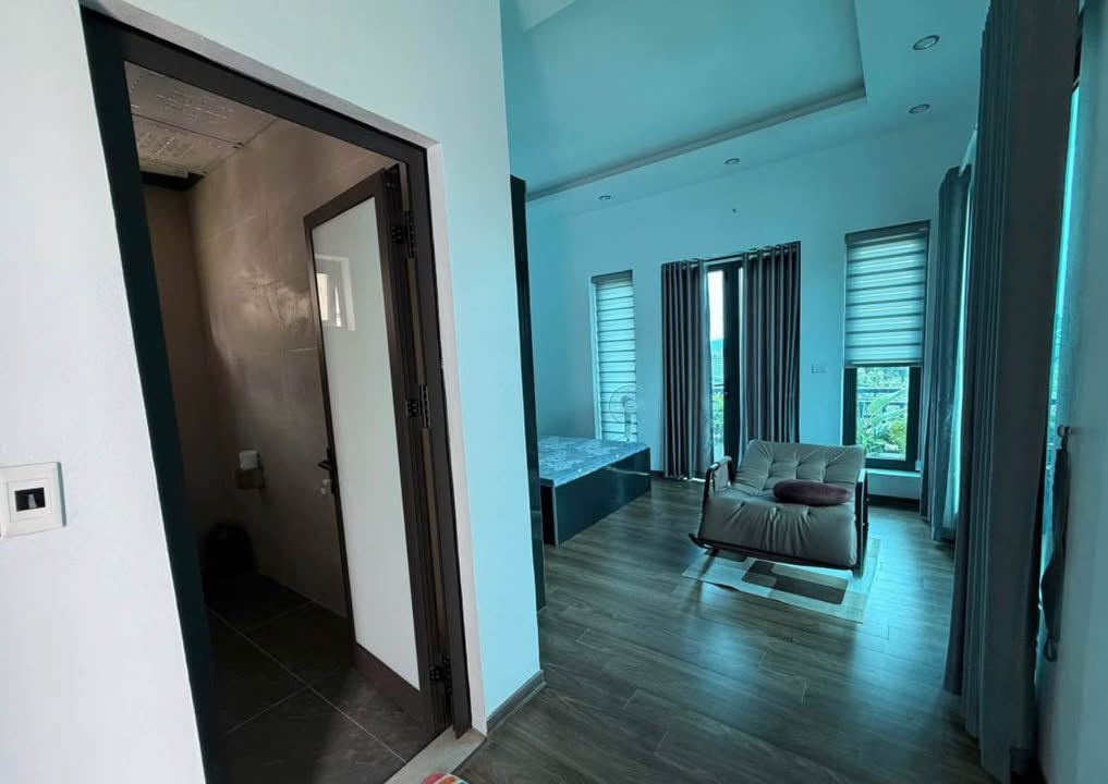 Cho thuê villa Nhuận Trạch, Lương Sơn 263m² giá 3.5 triệu - Không gian lý tưởng cho nghỉ dưỡng!