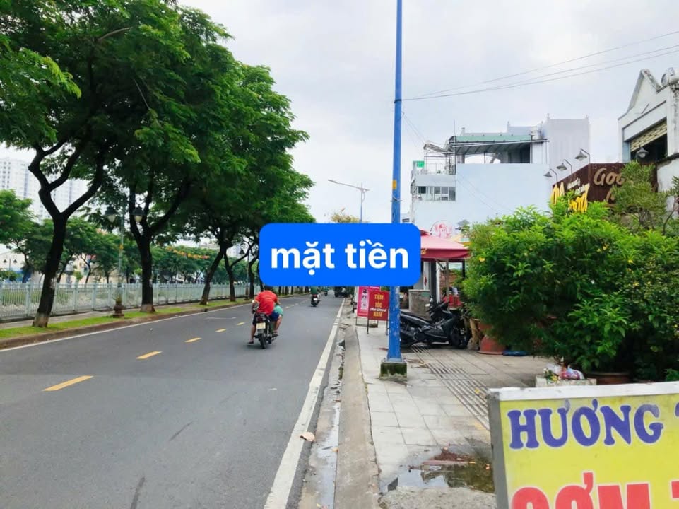 Bán gấp FrontHouse mặt tiền Lò Gốm, Quận 6, giá 4.999 tỷ - Thương lượng!