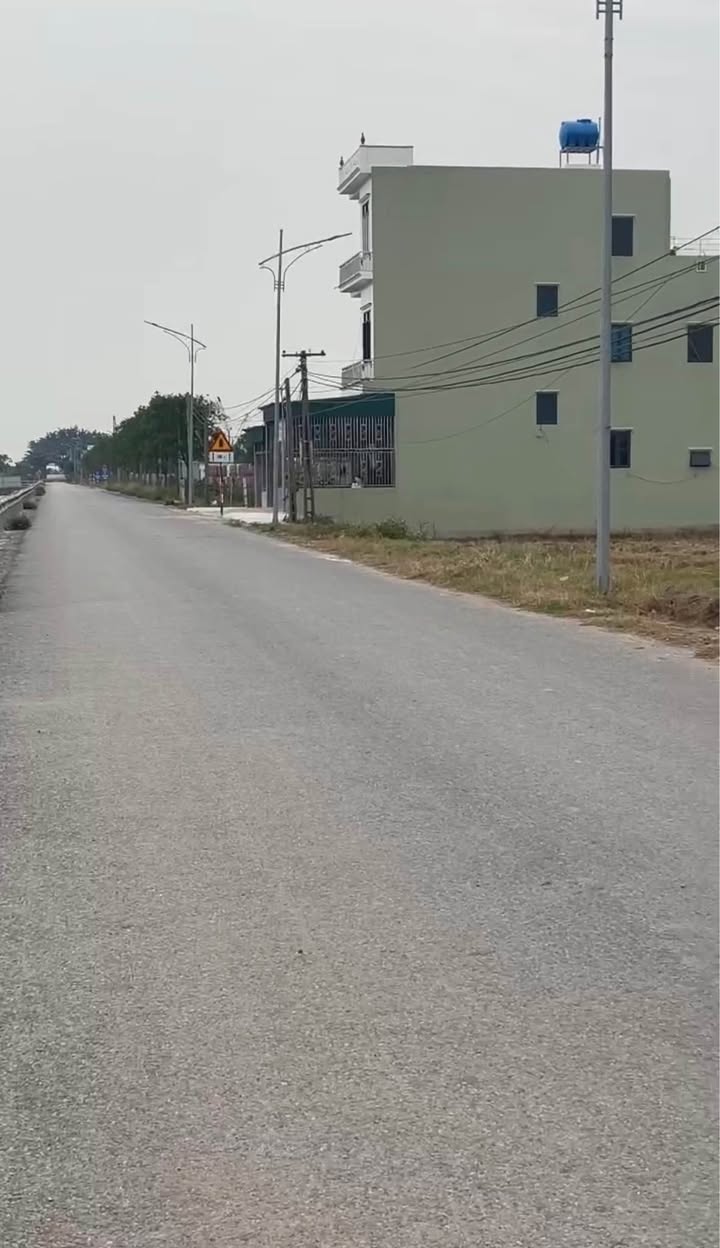 Đất nền mặt đường ĐH 19 xã Vũ Bình 100m² giá 1 tỷ - Đầu tư sinh lời ngay!