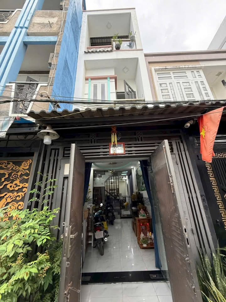 Nhà phố Hẻm 1 Tân Hoà Đông, Quận 6 - 46.9m² giá 5.7 tỷ - Hướng Đông thoáng mát!