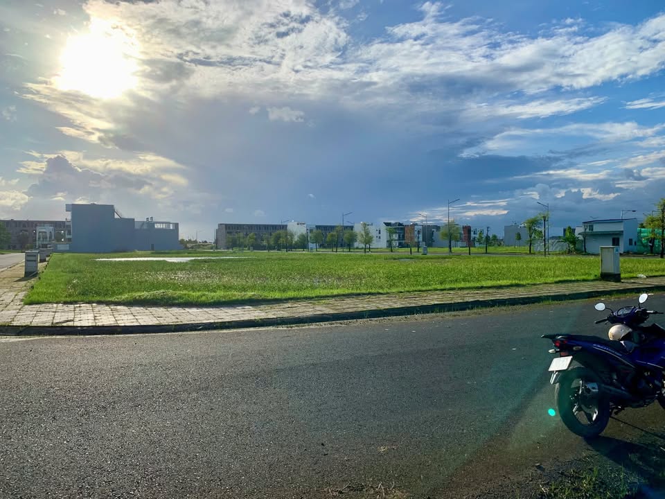 Đất nền mặt tiền Tuyến 12 - KĐT Happy Home Cà Mau 100m² giá 1.25 tỷ - Đầu tư sinh lời ngay!