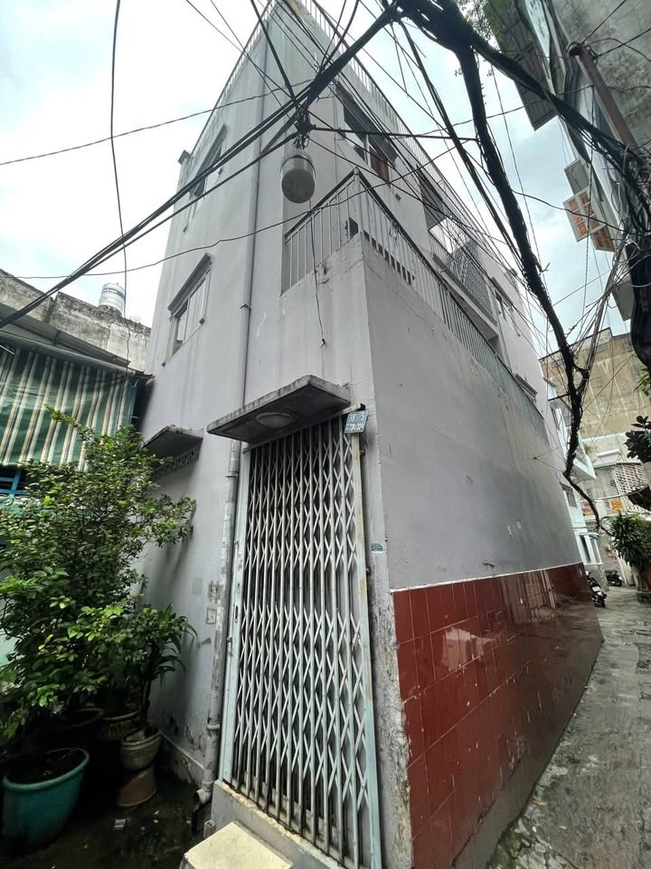 Nhà Phường Chợ Quán, Quận 5 - 55m² giá 5.95 tỷ - Cơ hội đầu tư tốt!