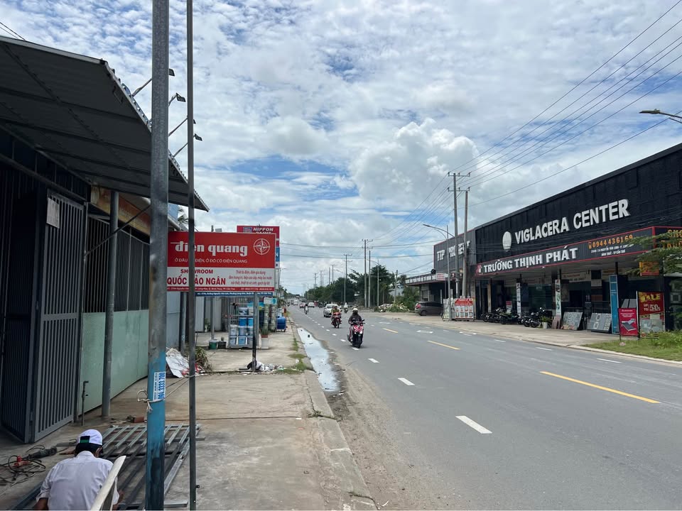 Kho xưởng mặt tiền đường Nguyễn Văn Linh 938m² giá 10.5 tỷ - Đầu tư sinh lời ngay!