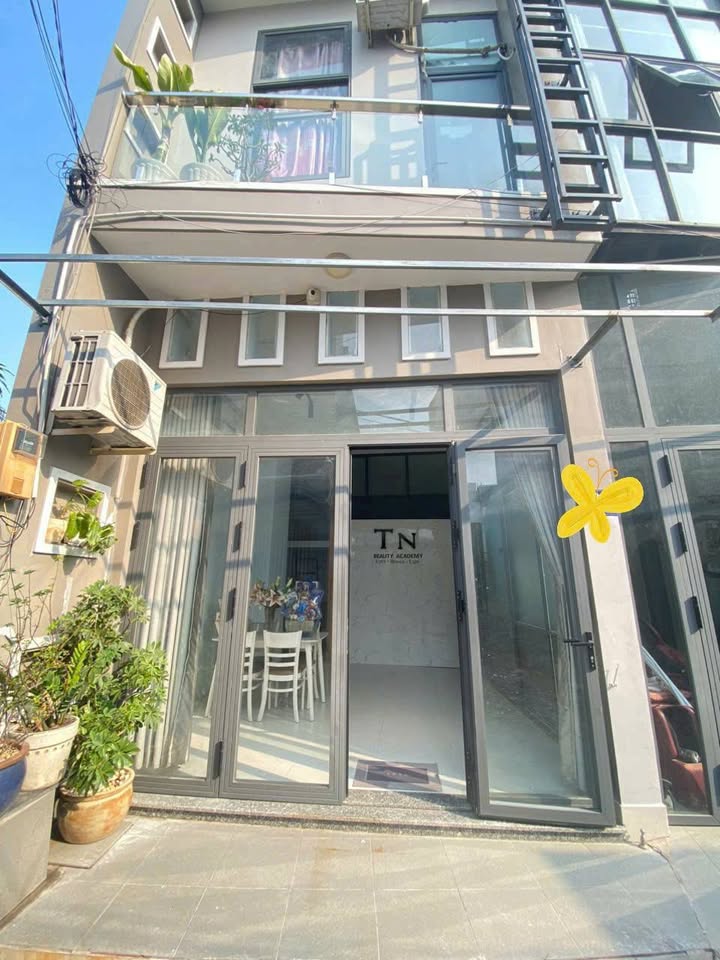 Kiot cho thuê phường Linh Tây 50m² giá 5.5 triệu - Sẵn sàng kinh doanh ngay!