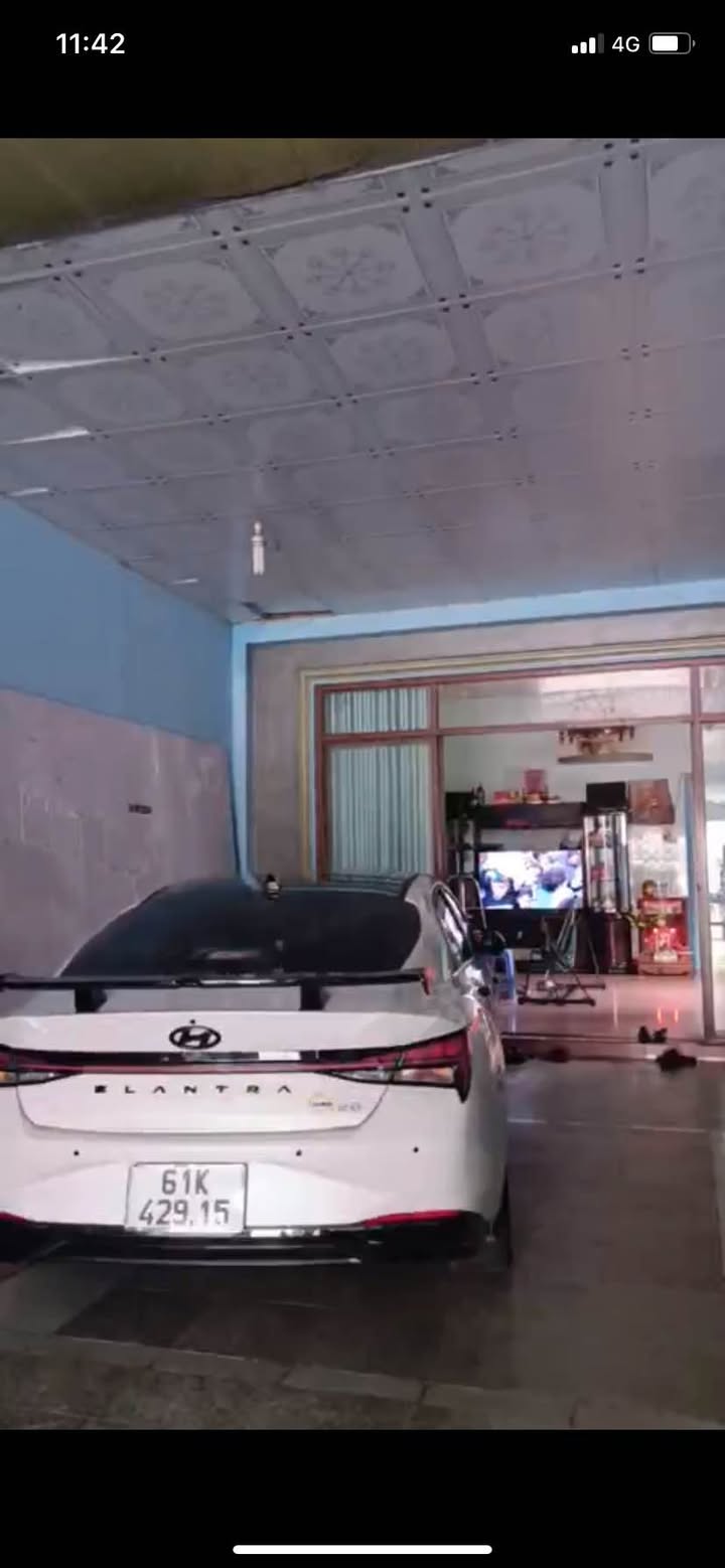 Nhà mặt tiền Định Hoà, Thủ Dầu Một 318m² giá 10 tỷ - Kinh doanh đa ngành!