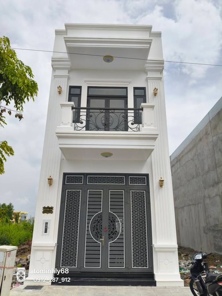 Nhà đẹp 90m² tại Lô C2 - Căn 24, Rạch Giá chỉ 3.45 tỷ - Sẵn sàng vào ở!