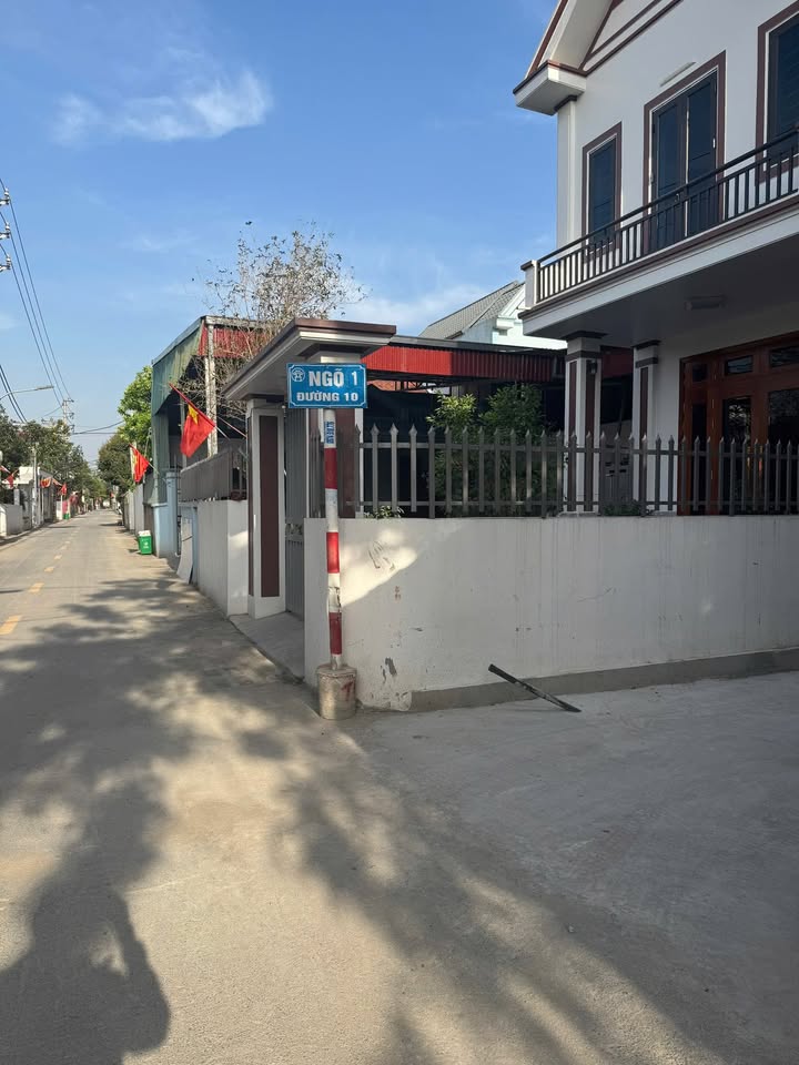 Đất Hát Môn Phúc Thọ 65m² giá 2 tỷ - Hướng Đông phong thủy tốt!