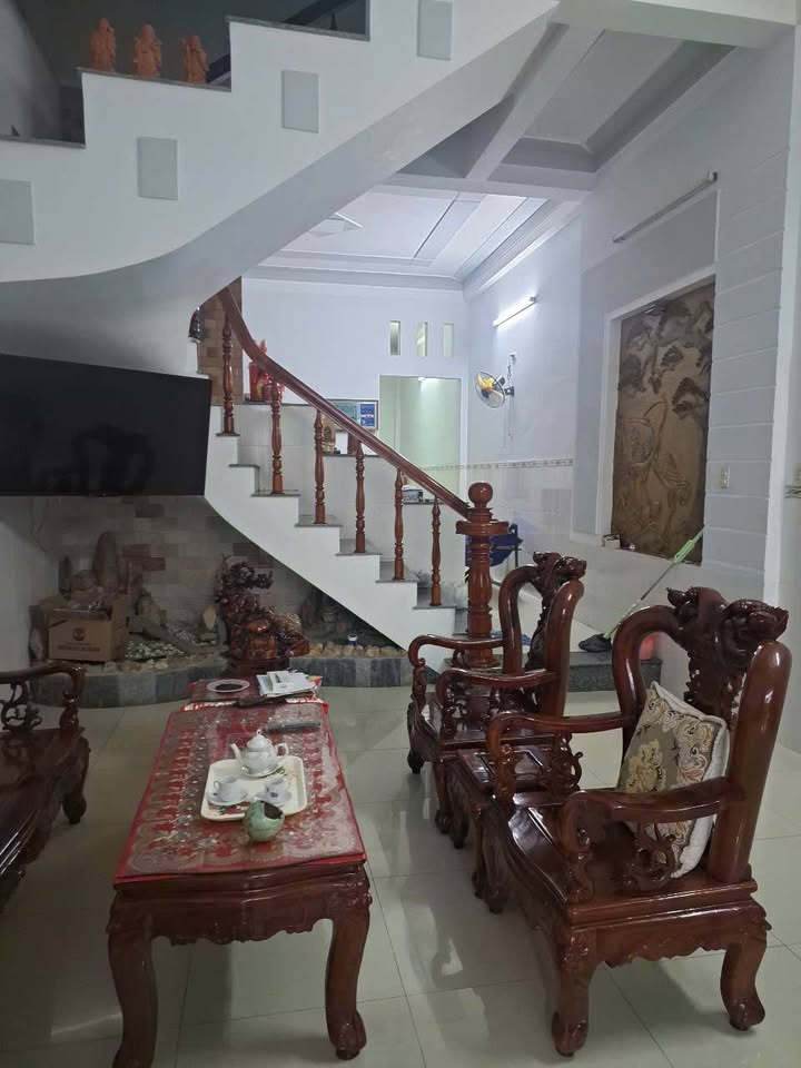 Nhà mặt tiền Phường Ghềnh Ráng Quy Nhơn 87,84m² giá 6 tỷ - Sổ đỏ chính chủ