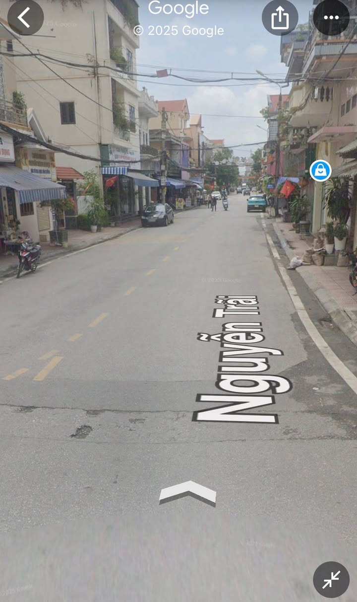 Nhà 2 tầng mặt đường Nguyễn Trãi, Kinh Môn 103m² giá 3 tỷ - Cơ hội đầu tư hấp dẫn!