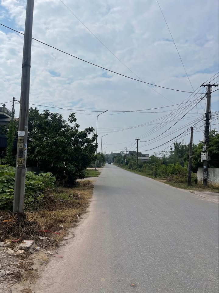 Đất mặt đường Trần Nhân Tông, Hải Hòa, 100m² giá 2 tỷ - Cơ hội đầu tư hấp dẫn!