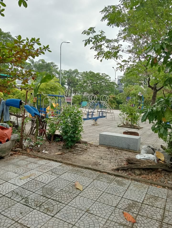 Mặt tiền Nại Thịnh 3 Đà Nẵng 61.5m² giá 5.8 tỷ - Đối diện công viên trung tâm Sơn Trà!