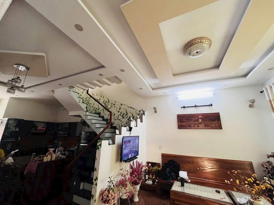 Bán biệt thự sân vườn Hòa Xuân Đà Nẵng 200m² giá 13 tỷ - Không gian sống đẳng cấp!