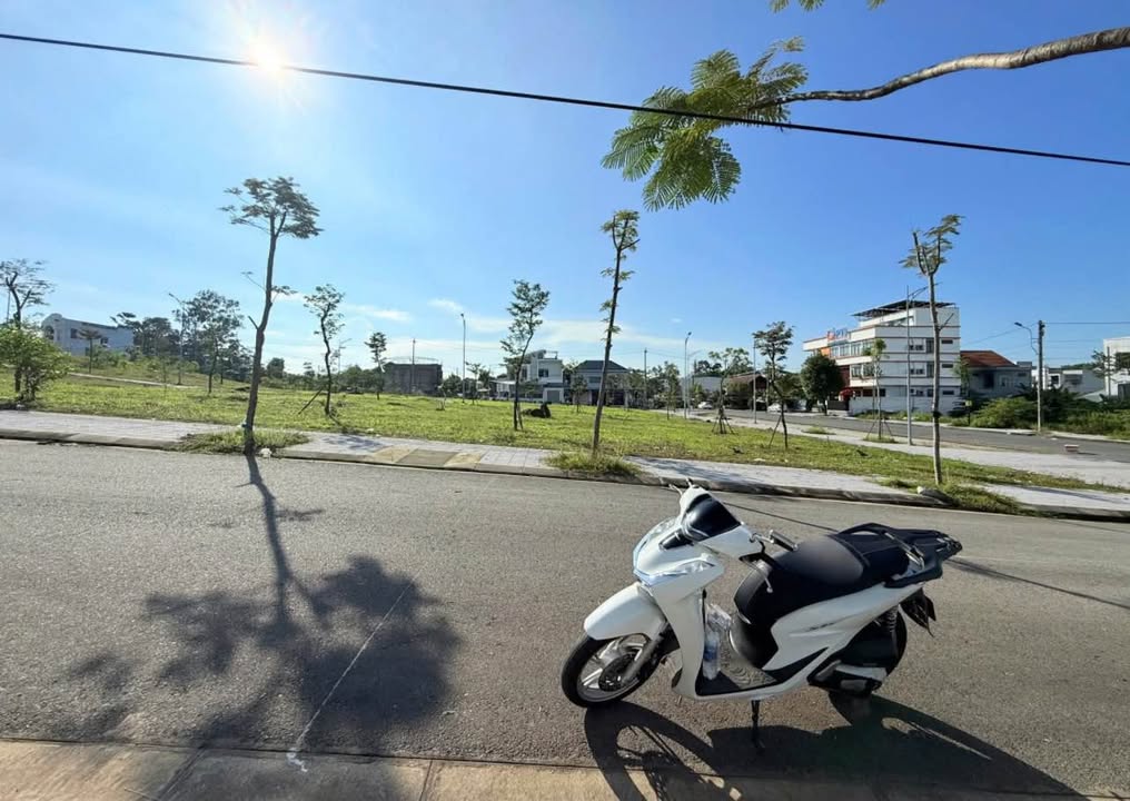 Đất KQH Bàu Vá 110m² giá 3.85 tỷ - View công viên đẹp tuyệt vời!