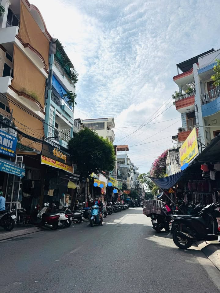 Nhà mặt tiền Tân Xuân 59m² giá 26 tỷ - Kinh doanh sầm uất!