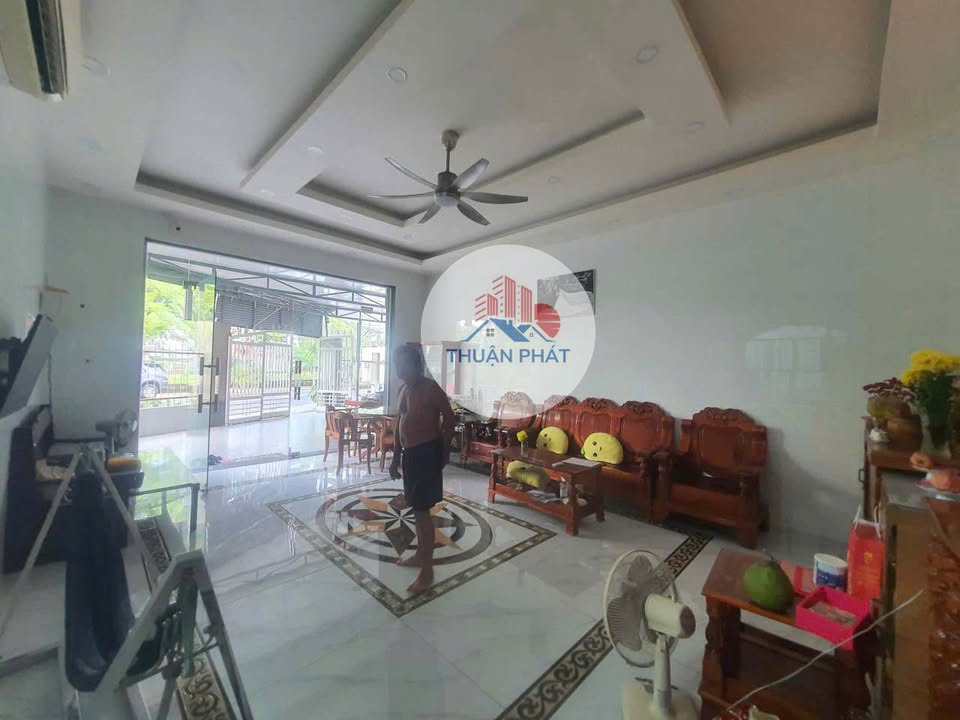 Nhà cấp 4 mặt tiền Phạm Nhơn Thuần, P.3, TP. Cao Lãnh 435m² giá 8.5 tỷ - Sân vườn rộng, vị trí trung tâm!