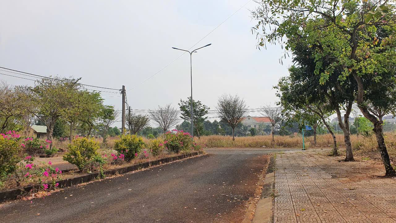 Đất mặt tiền đường N13, Tân Phú, Đồng Xoài - Diện tích 120m², giá thỏa thuận!